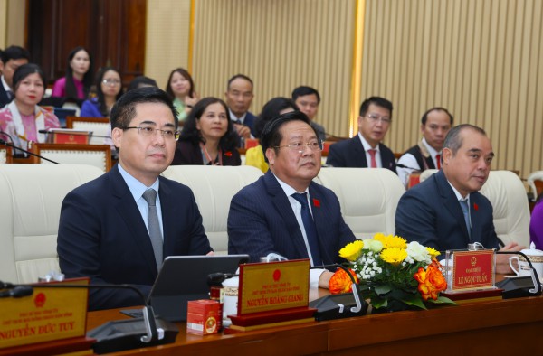 Quảng Ngãi thu ngân sách hơn 35.200 tỉ đồng, đạt 100% dự toán Quảng Ngãi thu ngân sách hơn 35.200 tỉ đồng, đạt 100% dự toán