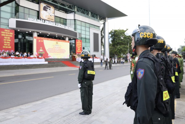 Công an Đà Nẵng tổng lực ra quân trấn áp tội phạm từ cơ sở Công an Đà Nẵng tổng lực ra quân trấn áp tội phạm từ cơ sở