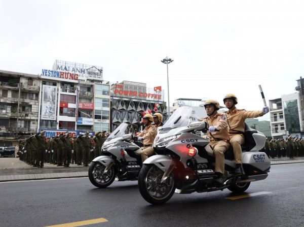 Công an Đà Nẵng tổng lực ra quân trấn áp tội phạm từ cơ sở Công an Đà Nẵng tổng lực ra quân trấn áp tội phạm từ cơ sở