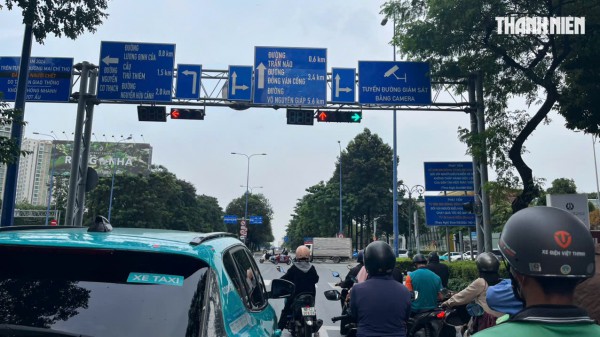 3 thói quen của người dùng khiến xe máy xăng nhanh hỏng khi ùn tắc giao thông