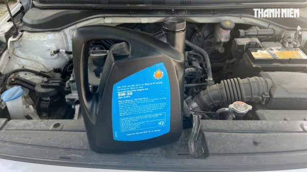 Khác biệt giữa dầu động cơ SAE 15W-40 và 5W-30, người dùng ô tô cần biết Khác biệt giữa dầu động cơ SAE 15W-40 và 5W-30, người dùng ô tô cần biết