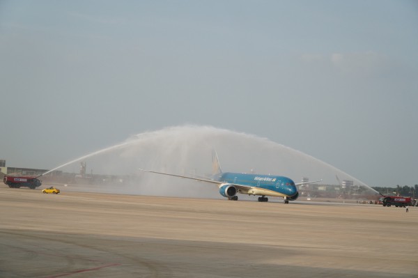 Máy bay đã đáp thành công xuống sân bay Long Thành Máy bay đã đáp thành công xuống sân bay Long Thành