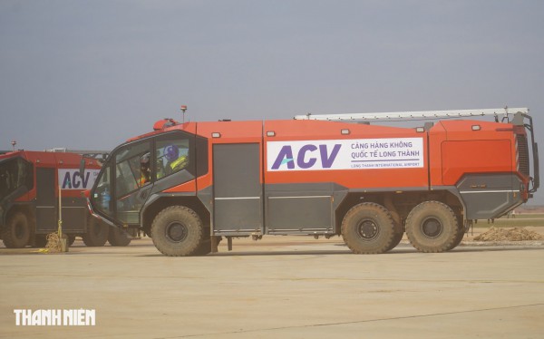 Máy bay đã đáp thành công xuống sân bay Long Thành Máy bay đã đáp thành công xuống sân bay Long Thành