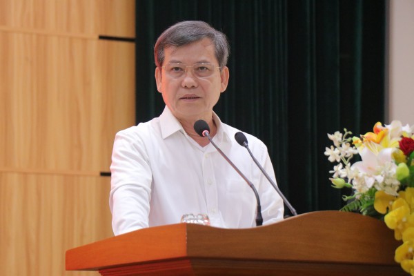 Cử tri TP.HCM chất vấn về vận hành hồ thủy điện, xả lũ