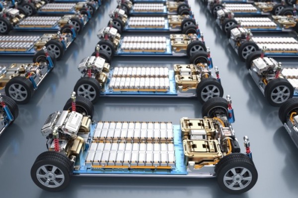 Cơn sóng giá pin lithium và bài toán chi phí của ngành xe điện Cơn sóng giá pin lithium và bài toán chi phí của ngành xe điện