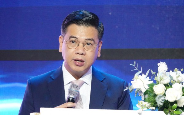 Ông Nguyễn Lộc Hà làm Phó chủ tịch thường trực UBND TP.HCM Ông Nguyễn Lộc Hà làm Phó chủ tịch thường trực UBND TP.HCM