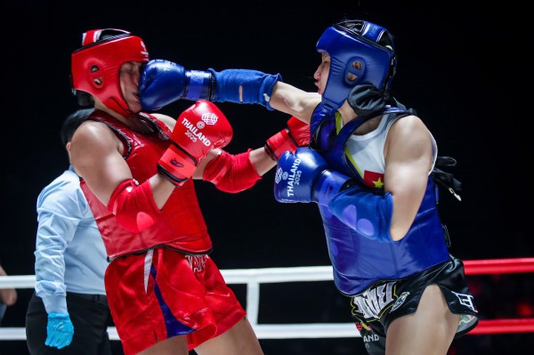 Chiến thuật đặc biệt giúp 2 võ sĩ muay Việt Nam đánh bại người Thái, lên đỉnh vinh quang! Chiến thuật đặc biệt giúp 2 võ sĩ muay Việt Nam đánh bại người Thái, lên đỉnh vinh quang!