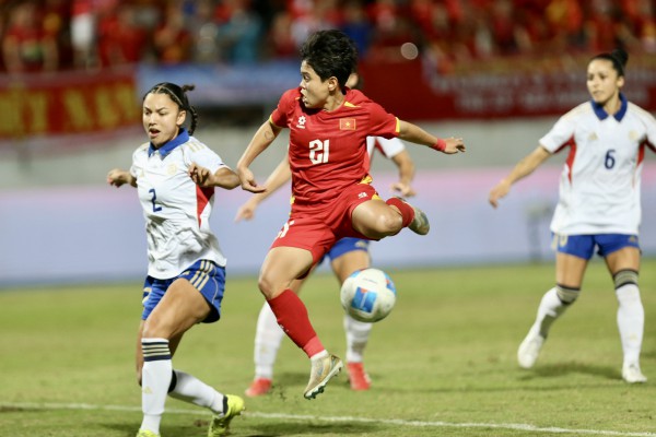 Trọng tài cướp mất HCV SEA Games xứng đáng của đội tuyển nữ Việt Nam: Cay đắng và cảm phục! Trọng tài cướp mất HCV SEA Games xứng đáng của đội tuyển nữ Việt Nam: Cay đắng và cảm phục!