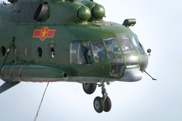 50 năm Trung đoàn Không quân trực thăng 916 anh hùng 50 năm Trung đoàn Không quân trực thăng 916 anh hùng