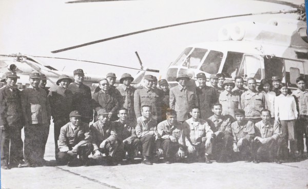 50 năm Trung đoàn Không quân trực thăng 916 anh hùng 50 năm Trung đoàn Không quân trực thăng 916 anh hùng