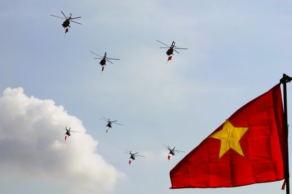 50 năm Trung đoàn Không quân trực thăng 916 anh hùng 50 năm Trung đoàn Không quân trực thăng 916 anh hùng