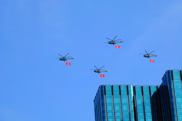 50 năm Trung đoàn Không quân trực thăng 916 anh hùng 50 năm Trung đoàn Không quân trực thăng 916 anh hùng