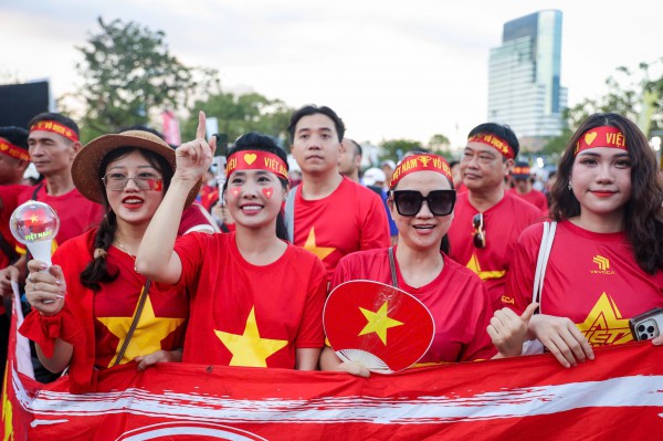 CĐV đặc biệt của U.23 Việt Nam: 'Mong trọng tài công tâm, đội tuyển nữ đã chịu thiệt rồi'