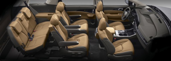 KIA Carnival Hybrid có thêm bản mới, giá thấp hơn gần 200 triệu đồng