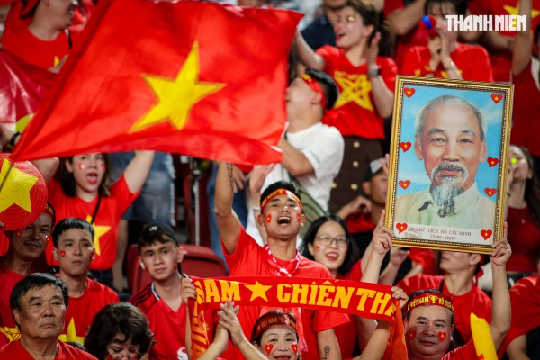 Quá đã hình ảnh U.22 Việt Nam quật ngã Thái Lan ngay tại Rajamangala, giành HCV SEA Games 33