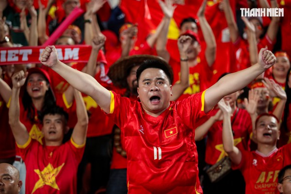 Quá đã hình ảnh U.22 Việt Nam quật ngã Thái Lan ngay tại Rajamangala, giành HCV SEA Games 33