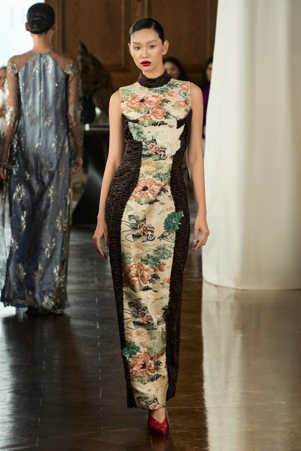 Gigi Hương Giang trình diễn thiết kế lấy cảm hứng tinh thần Phục Hưng