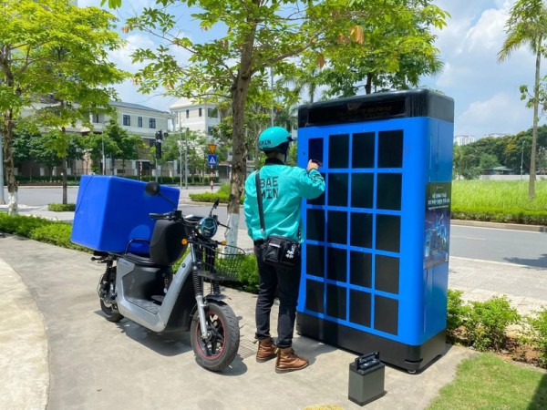 Xe máy điện tăng tốc, hạ tầng đổi pin vào cuộc Xe máy điện tăng tốc, hạ tầng đổi pin vào cuộc