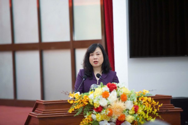 Bộ trưởng Bộ Y tế trả lời cử tri về xóa nợ thuế cho bệnh viện công