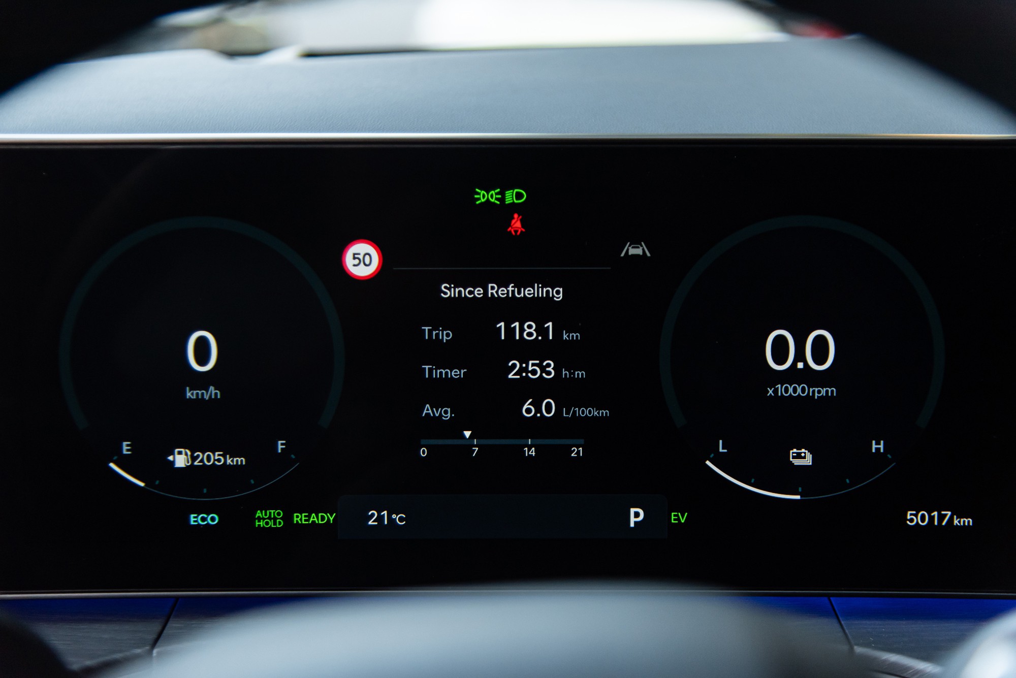 Ảnh thực tế SantaFe Hybrid và quãng đường đi được hơn 1.100km