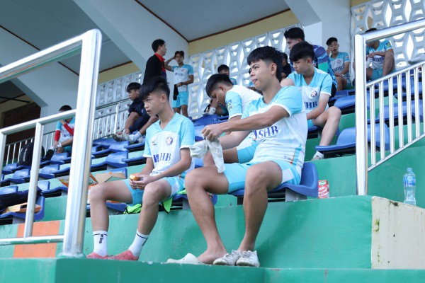 Ngắm SVĐ Quân khu 5 'lột xác', sẵn sàng mùa giải TNSV THACO cup 2026