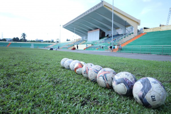 Ngắm SVĐ Quân khu 5 'lột xác', sẵn sàng mùa giải TNSV THACO cup 2026