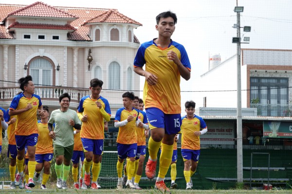 Trường ĐH Nam Cần Thơ quyết tâm giành 'vé vàng' vòng loại TNSV THACO cup 2026