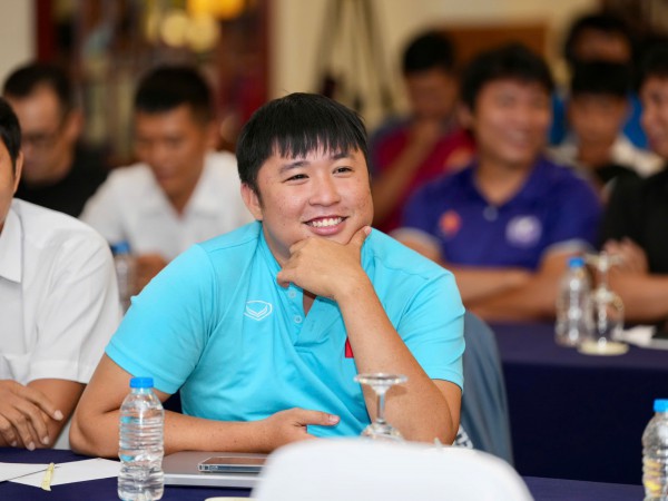 Vòng loại khu vực TP.HCM xuất hiện 3 'nhóm tử thần', các đội căng thẳng…