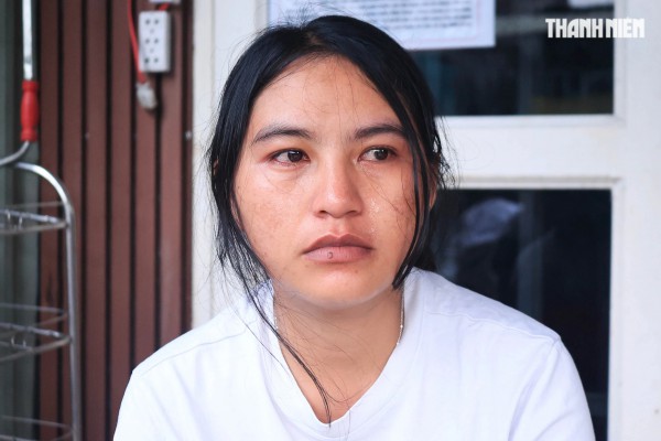 Bé trai nguy cơ mất ánh sáng vì ung thư mắt, gia đình kiệt quệ cầu cứu Bé trai nguy cơ mất ánh sáng vì ung thư mắt, gia đình kiệt quệ cầu cứu