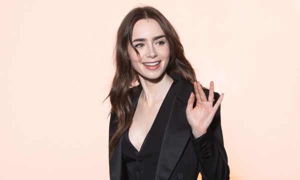 Bí quyết giúp Lily Collins tỏa sáng từ phim ra ngoài đời