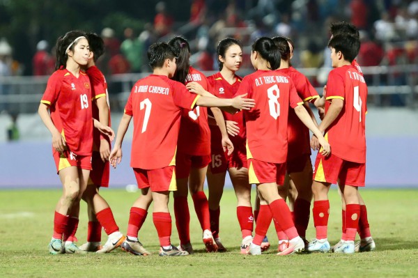 Đội tuyển nữ Việt Nam được người hâm mộ yêu mến Đội tuyển nữ Việt Nam được người hâm mộ yêu mến