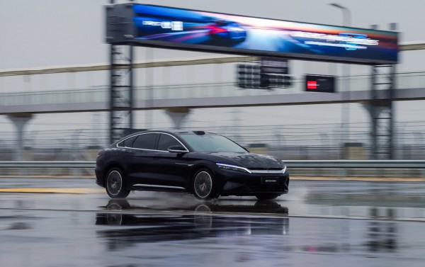 Lội nước, vượt đồi cát cùng xe năng lượng mới tại Trường đua đa địa hình BYD Lội nước, vượt đồi cát cùng xe năng lượng mới tại Trường đua đa địa hình BYD