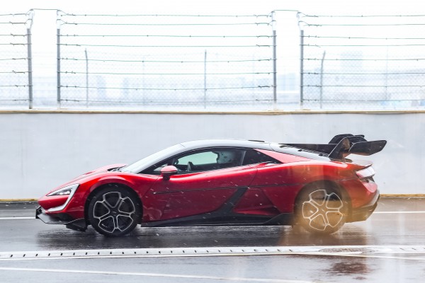 Lội nước, vượt đồi cát cùng xe năng lượng mới tại Trường đua đa địa hình BYD Lội nước, vượt đồi cát cùng xe năng lượng mới tại Trường đua đa địa hình BYD