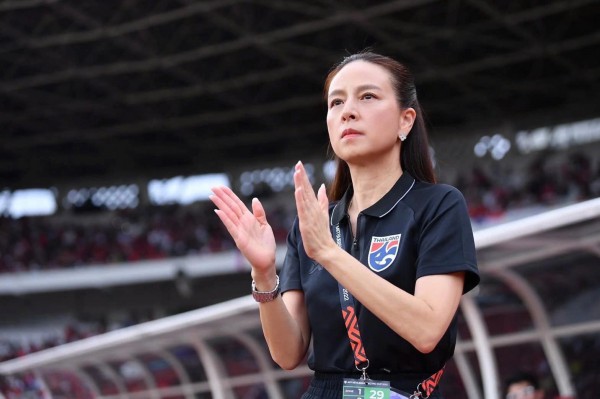 Madam Pang họp khẩn để cải tổ và giải quyết khủng hoảng, 'U.23 Việt Nam lại đi trước U.23 Thái Lan'