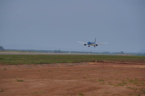 Máy bay đã đáp thành công xuống sân bay Long Thành Máy bay đã đáp thành công xuống sân bay Long Thành