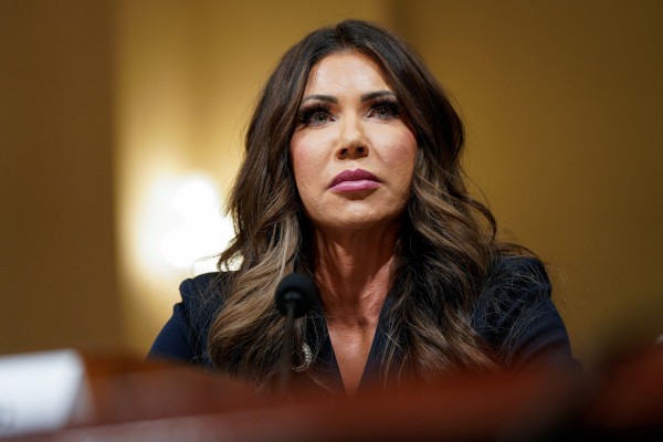 Mỹ dừng chương trình xổ số cấp thẻ xanh sau vụ xả súng