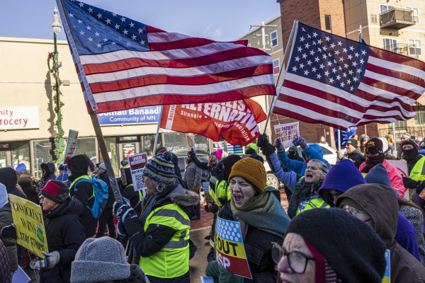 Mỹ tiếp tục siết nhập cư, số người bị trục xuất sắp 'bùng nổ'
