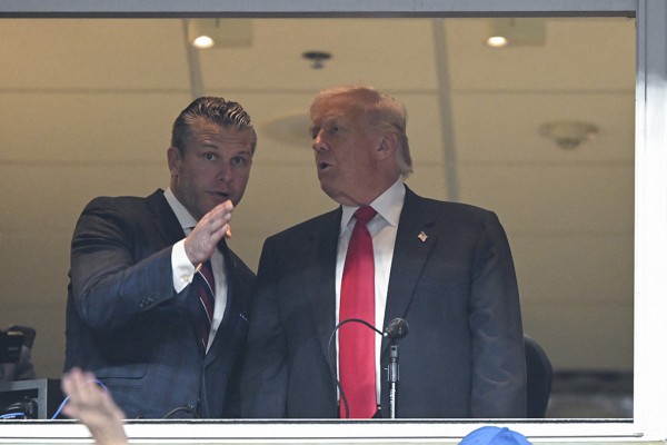 Ông Trump vào thế khó về Venezuela