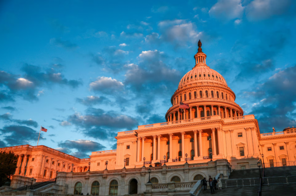 Quốc hội Mỹ thông qua ngân sách quốc phòng cao kỷ lục, vượt kỳ vọng ông Trump Quốc hội Mỹ thông qua ngân sách quốc phòng cao kỷ lục, vượt kỳ vọng ông Trump