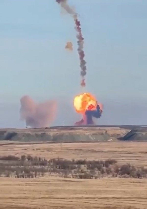 Tên lửa liên lục địa Nga phát nổ khi phóng thử?