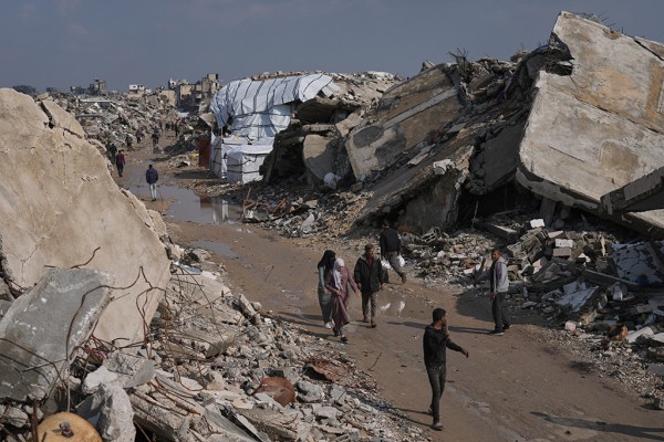 Tiến triển mới tại Trung Đông