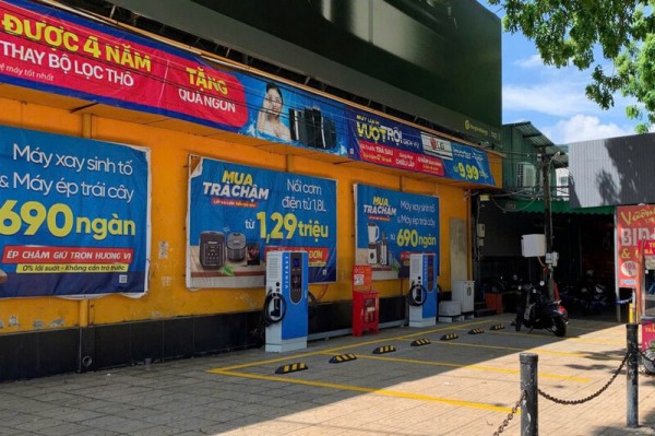 Xe máy điện tăng tốc, hạ tầng đổi pin vào cuộc Xe máy điện tăng tốc, hạ tầng đổi pin vào cuộc