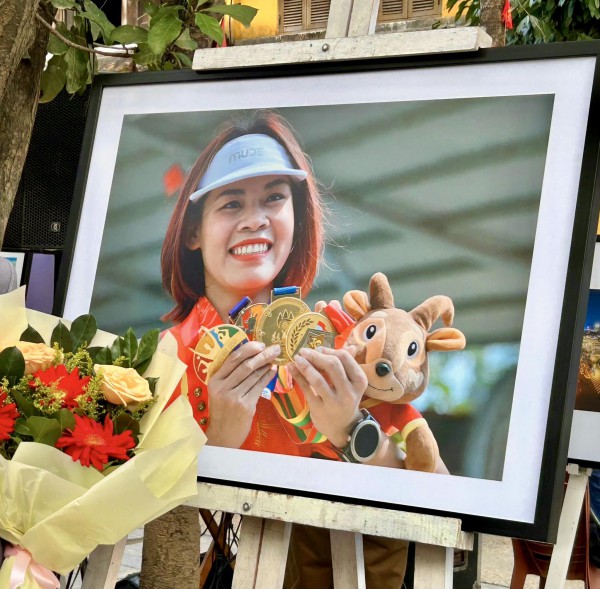 'Nữ hoàng đi bộ' Thanh Phúc phẫu thuật thành công sau ca chấn thương nặng: Tôi sẽ trở lại mạnh mẽ 'Nữ hoàng đi bộ' Thanh Phúc phẫu thuật thành công sau ca chấn thương nặng: Tôi sẽ trở lại mạnh mẽ