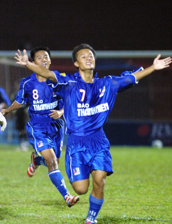 U.21 Báo Thanh Niên bệ phóng tài năng cho bóng đá Việt Nam U.21 Báo Thanh Niên bệ phóng tài năng cho bóng đá Việt Nam