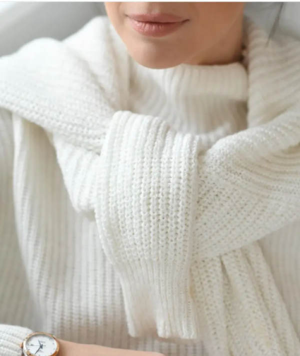 Cách dùng khăn choàng đơn giản để vừa tạo phong cách thời trang vừa giữ ấm