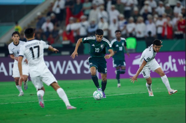 U.23 Ả Rập Xê Út đá hỏng phạt đền, thắng nhọc nhằn Kyrgyzstan: Vẫn xếp sau U.23 Việt Nam U.23 Ả Rập Xê Út đá hỏng phạt đền, thắng nhọc nhằn Kyrgyzstan: Vẫn xếp sau U.23 Việt Nam