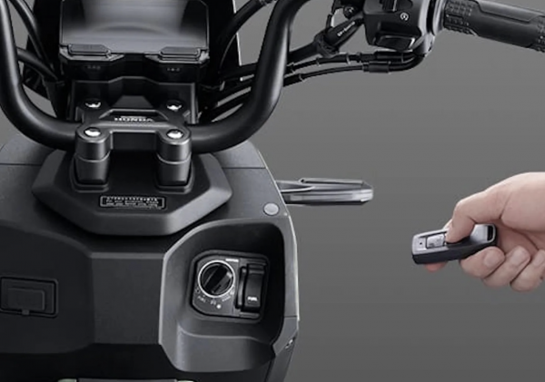 Xe tay ga dáng lạ Honda Square X125 rục rịch về Việt Nam