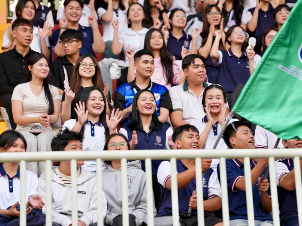 Những hình ảnh đẹp, tràn đầy năng lượng tại ngày khai mạc TNSV THACO cup 2026