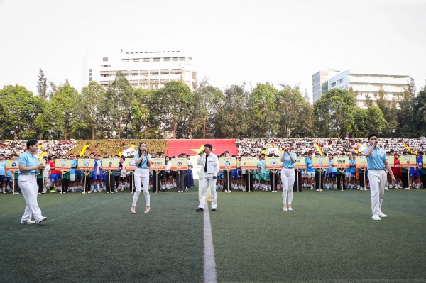 Những hình ảnh đẹp, tràn đầy năng lượng tại ngày khai mạc TNSV THACO cup 2026