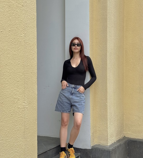 Á hậu Quỳnh Châu mang thai vẫn theo đuổi phong cách gợi cảm Á hậu Quỳnh Châu mang thai vẫn theo đuổi phong cách gợi cảm